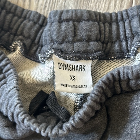 Gymshark sweatpants - Picture 2 of 4